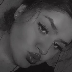 Meet your Posher, Andie